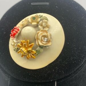 VTG 1950’s BSK My Fair lady enamel floppy brimmed hat w/ flowers brooch pin